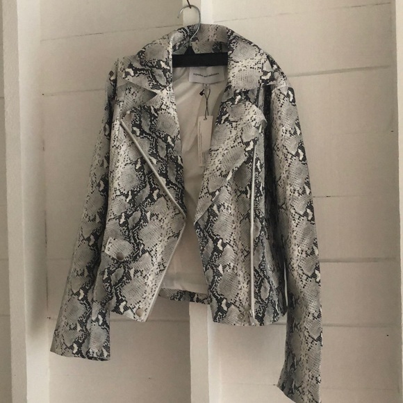 COPY - Cupcakes and Cashmere vegan snake print jacket - Picture 4 of 6